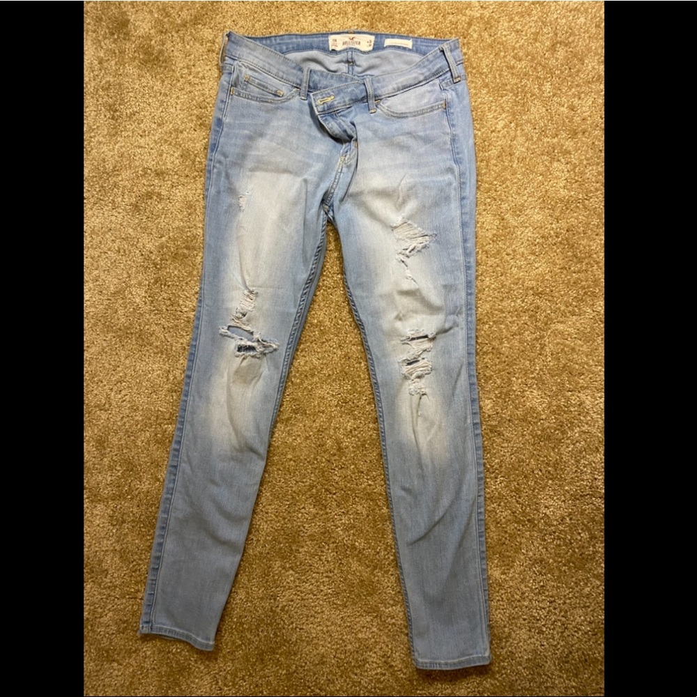 Hollister distressed jeans